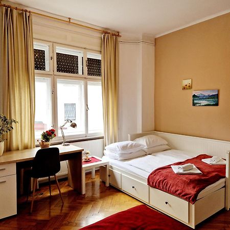 B&B Vila Teslova Ljubljana Eksteriør billede