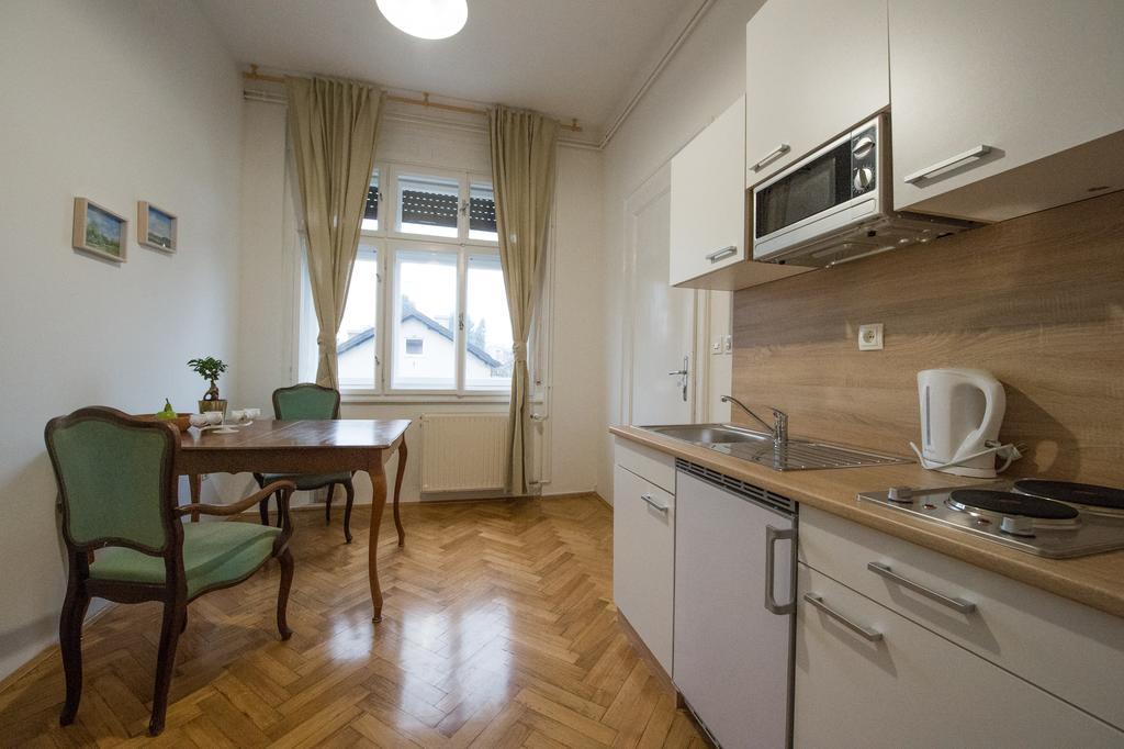 B&B Vila Teslova Ljubljana Eksteriør billede