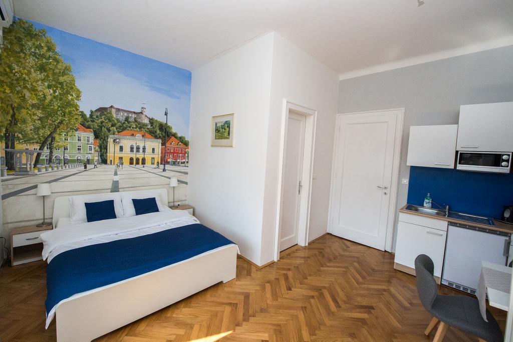 B&B Vila Teslova Ljubljana Eksteriør billede