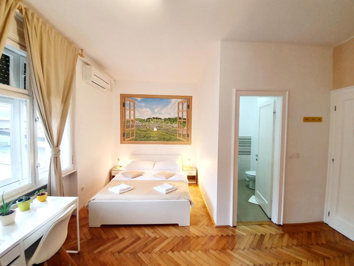 B&B Vila Teslova Ljubljana Eksteriør billede